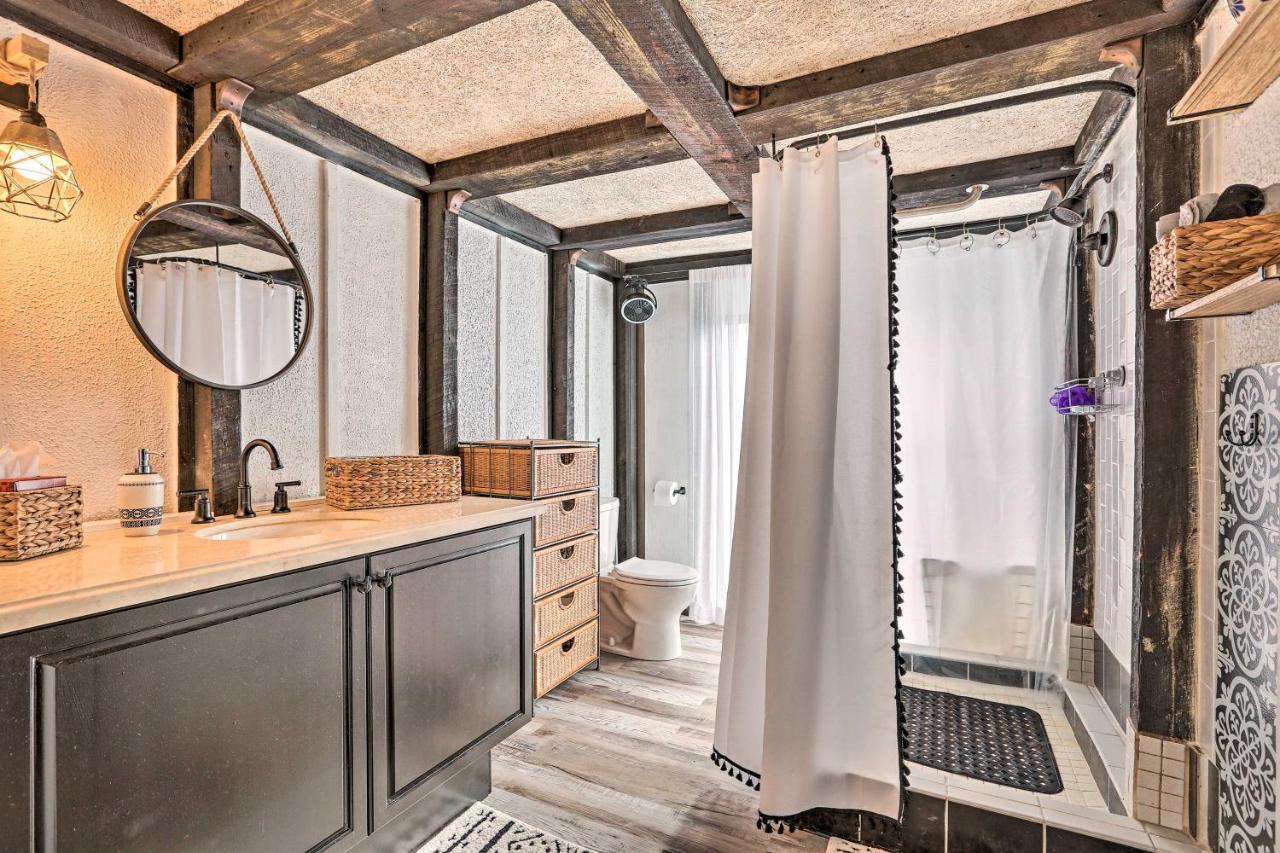 Authentic Clewiston Home With Outdoor Game Room Exteriör bild