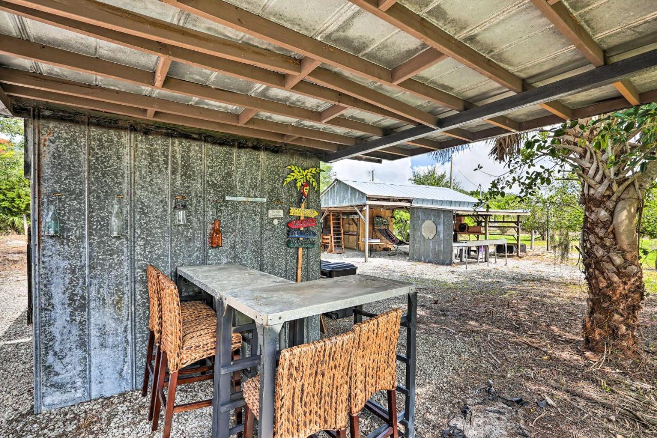 Authentic Clewiston Home With Outdoor Game Room Exteriör bild